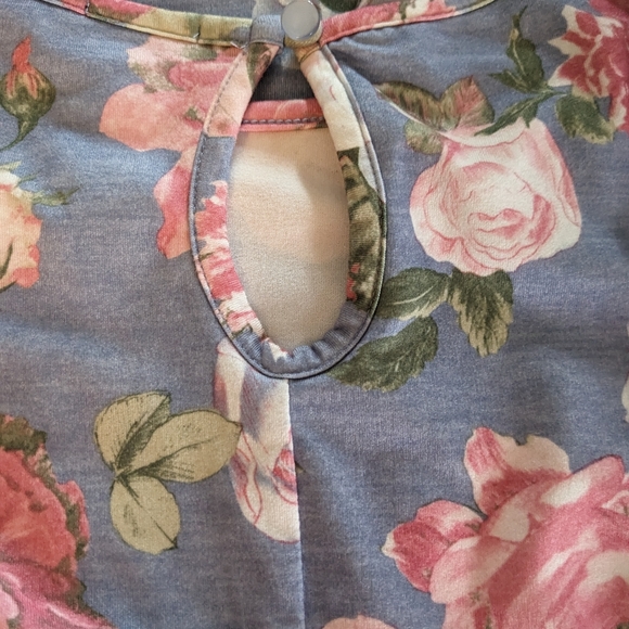 Pink Violet Blue Floral Cold Shoulder Dress - Picture 3 of 3